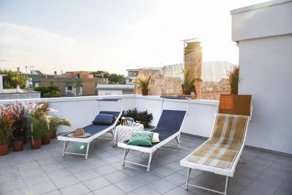 La Terrazza Di Alcino Apartamento Torre Canne Exterior foto